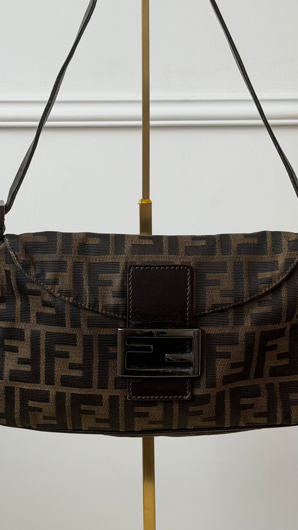 Fendi Baquette Marrone
