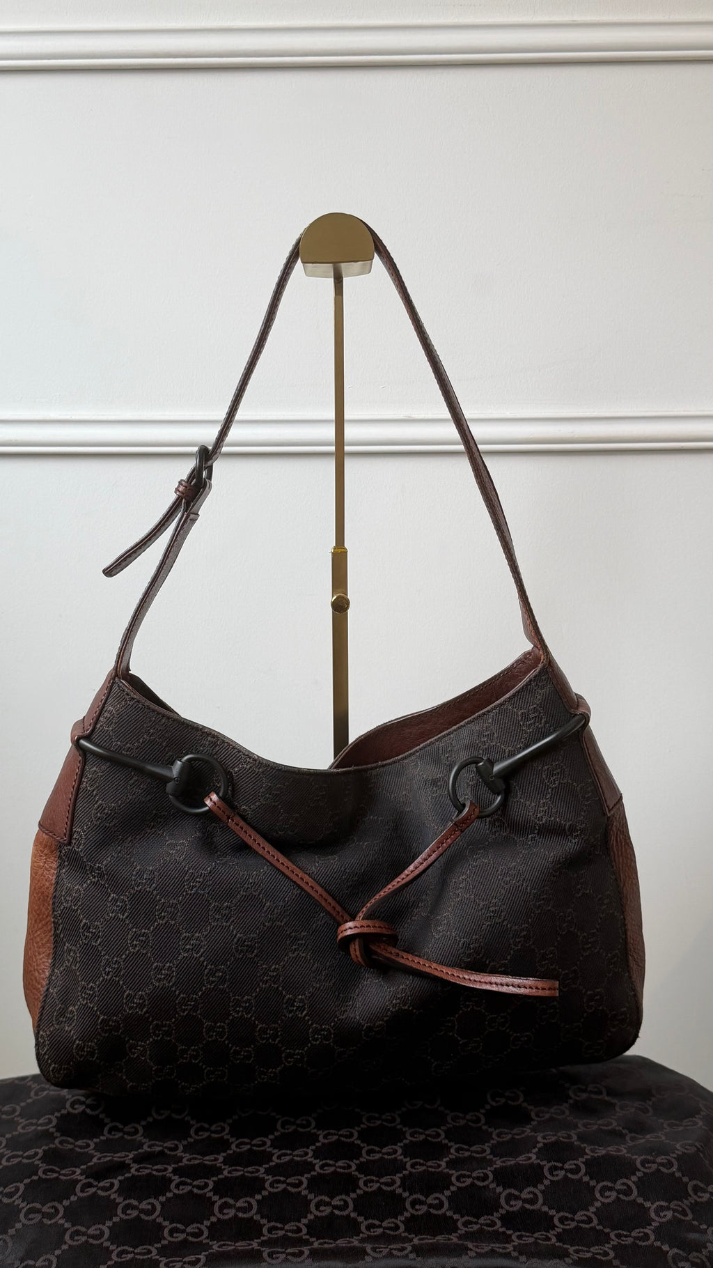 Gucci GG Canvas Shoulderbag